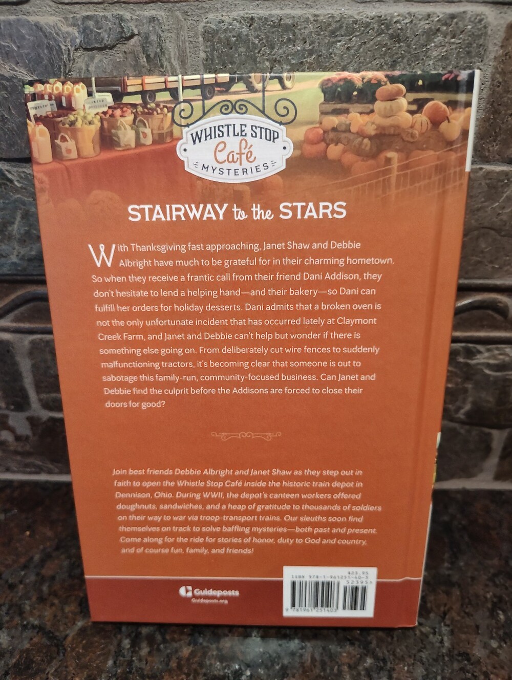 Whistle Stop Cafe Hardcover Book Lot - Assorted Covers (Set of 7) - Picture 8 of 16